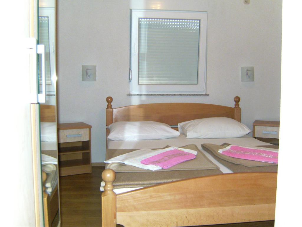 Hotel Pansion Pero Elez Međugorje Zimmer foto