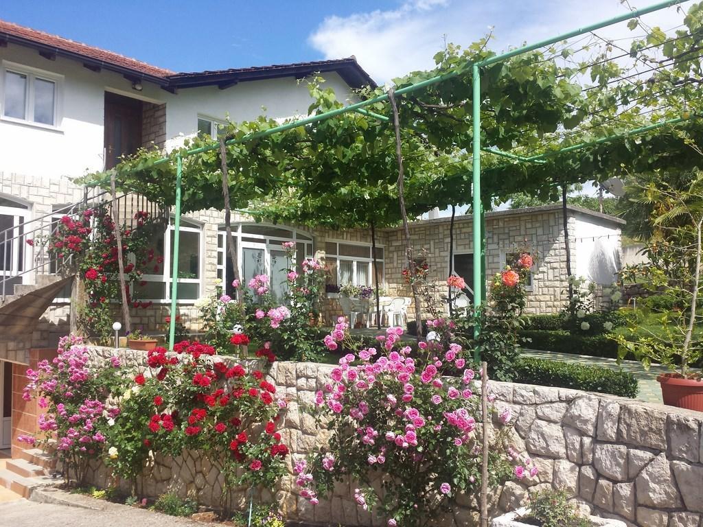 Hotel Pansion Pero Elez Međugorje Exterior foto